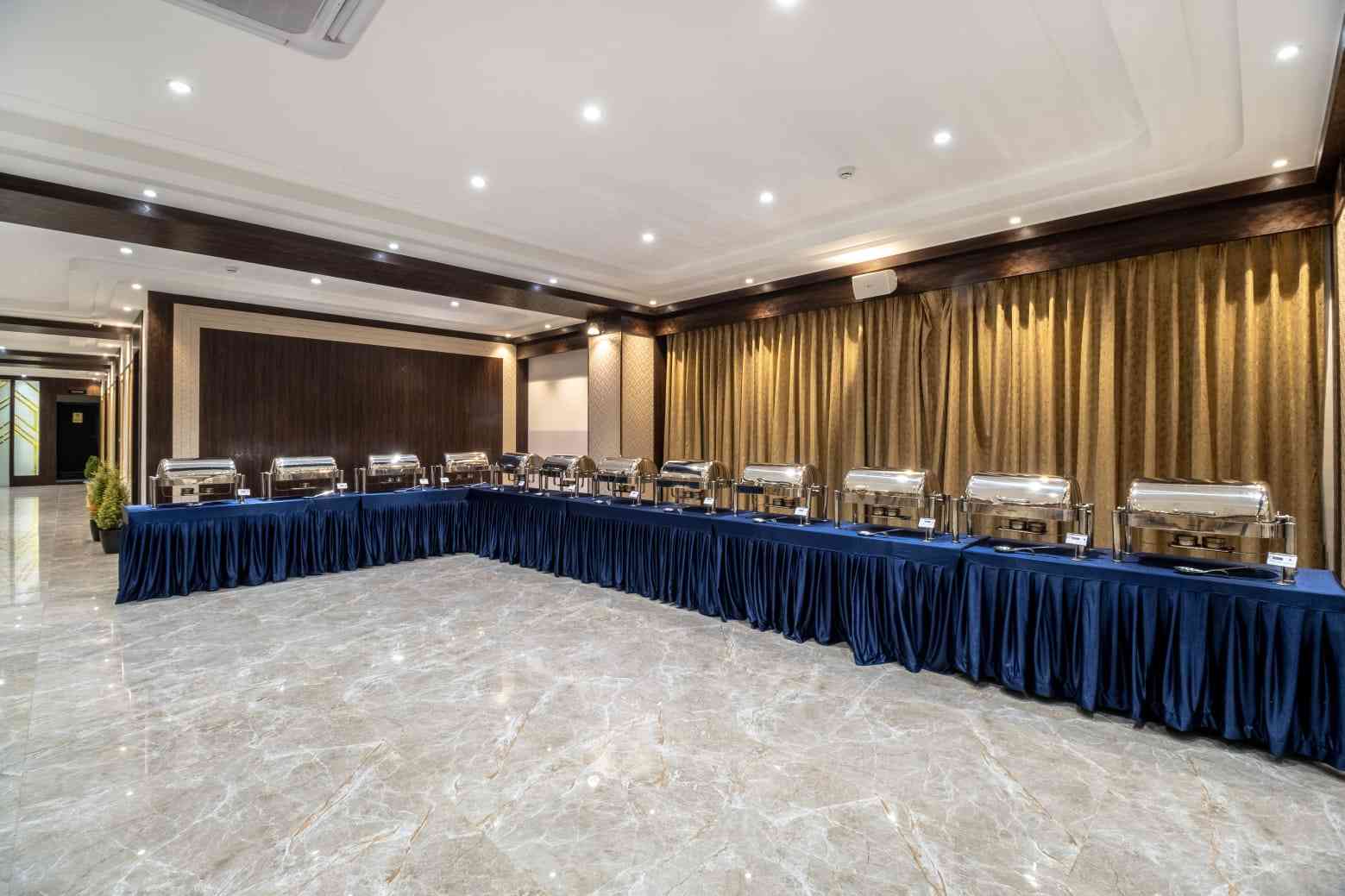 Monday Hotels Amalapuram Heights best hotel in Amalapuram